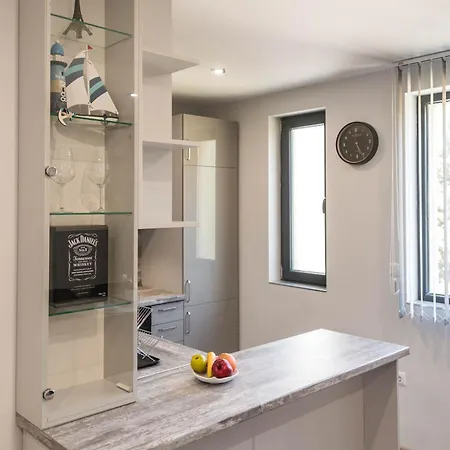 Harmony Апартаменты *